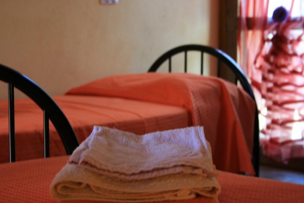 Bed and Breakfast Sumindulau Torre delle Stelle Zimmer foto
