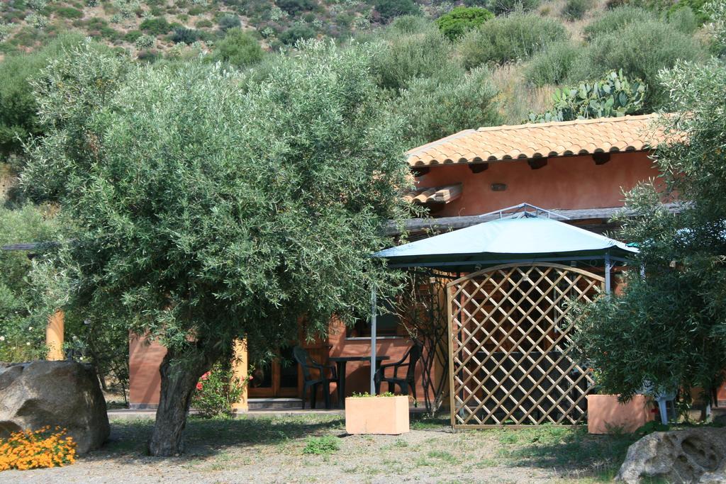 Bed and Breakfast Sumindulau Torre delle Stelle Exterior foto